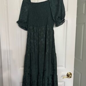Chic Forest Green Long Sleeve Dress